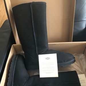 Classic knee high black Ugg boots